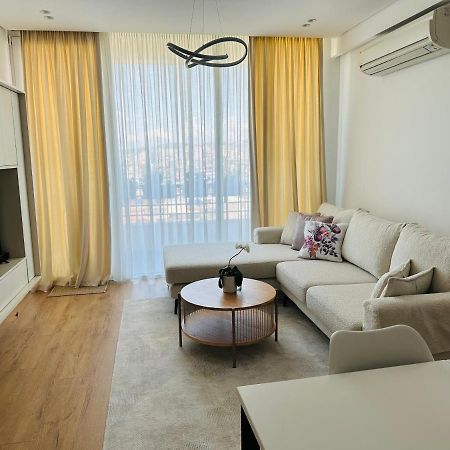 Madalin Seaside Apartment Vlorë 外观 照片