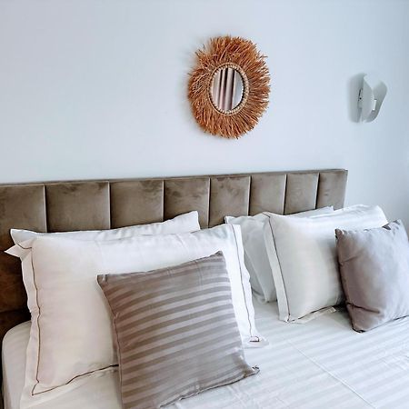 Madalin Seaside Apartment Vlorë 外观 照片