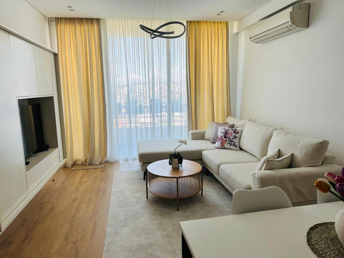 Madalin Seaside Apartment Vlorë 外观 照片