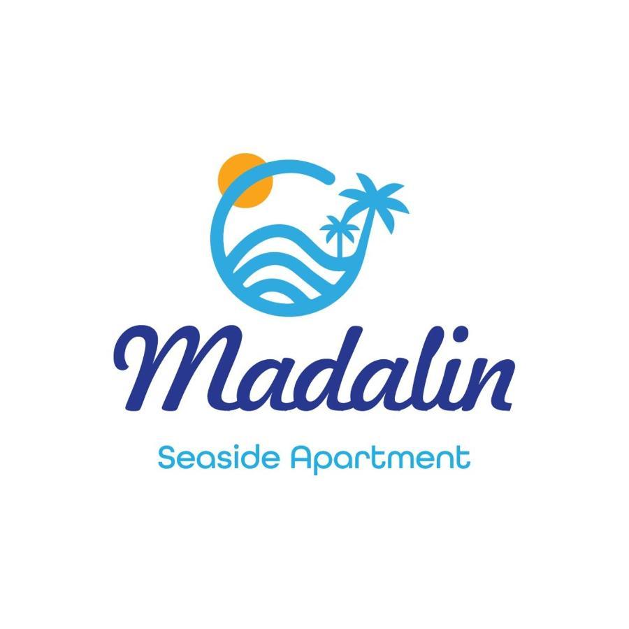 Madalin Seaside Apartment Vlorë 外观 照片